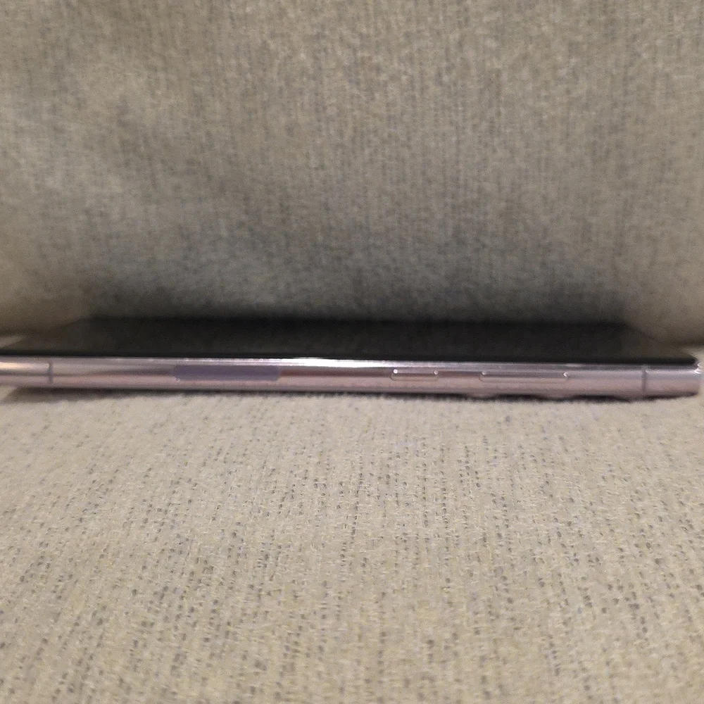 Samsung Galaxy S23 Ultra Smartphone - Lavender - Picture 5 of 10